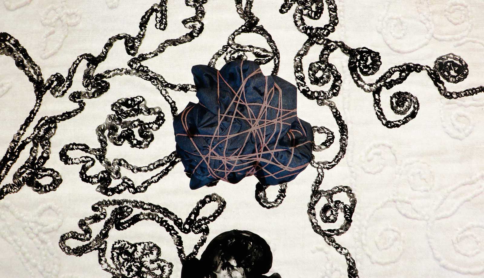 ingrid-gaier-textile-stories-filmstill-manuelawurchguedelstiftung